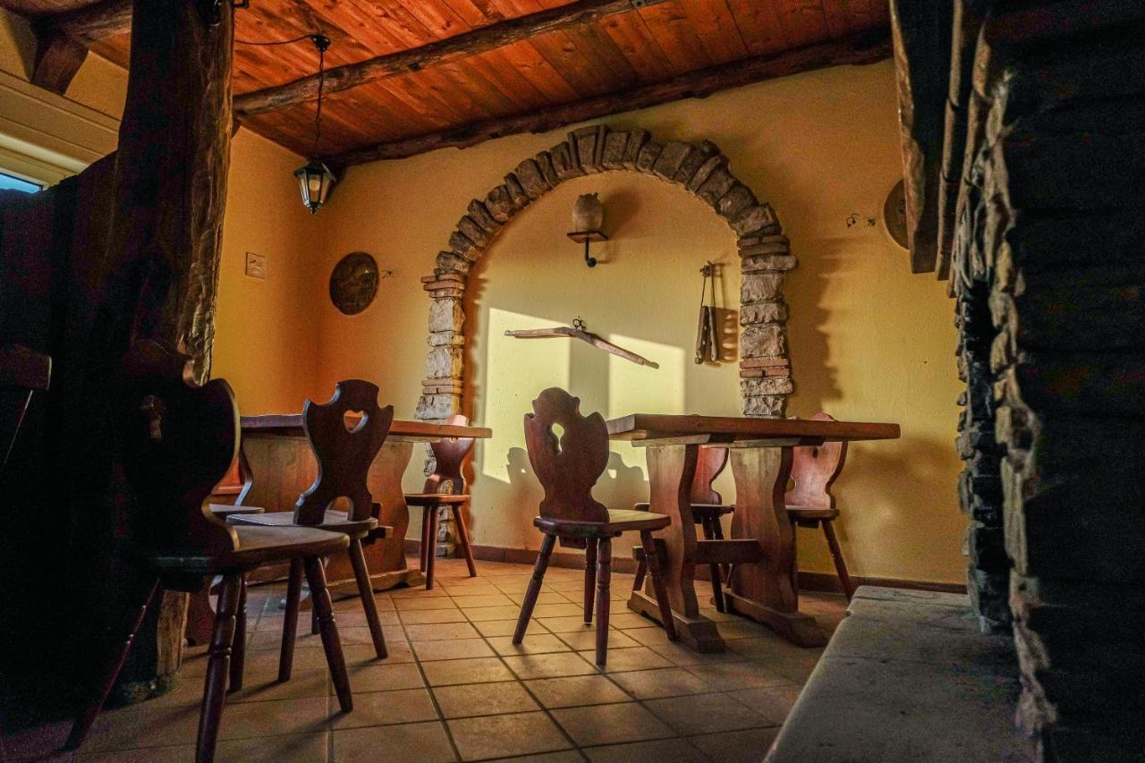 Agriturismo Radici Contadine Bisaccia ภายนอก รูปภาพ
